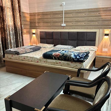 Dream Land Hotel جامو المظهر الخارجي الصورة
